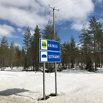 Villa Hiiden Kaemppaekartano Iso Vuokramoekki Laehellae Tiilikan Kansallispuistoa