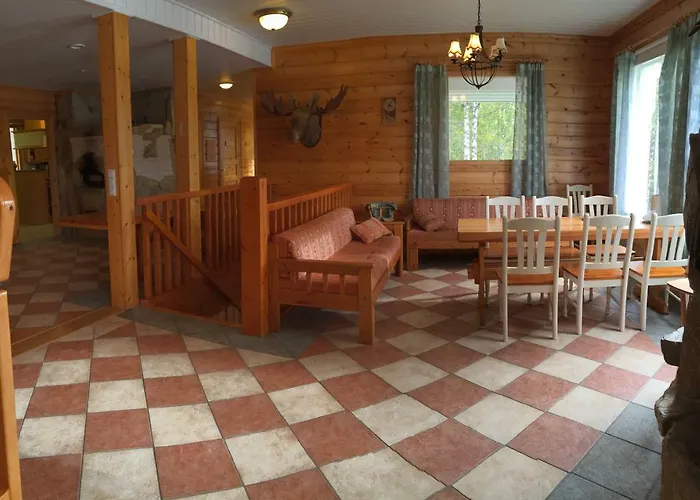 Вилла Hiiden Kaemppaekartano Iso Vuokramoekki Laehellae Tiilikan Kansallispuistoa *